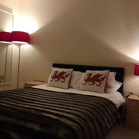 Cardiff Bay Luxury Apartment 외부 사진