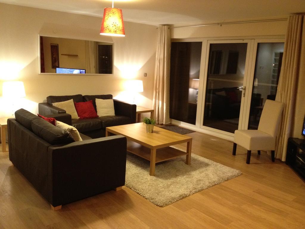 Cardiff Bay Luxury Apartment 외부 사진