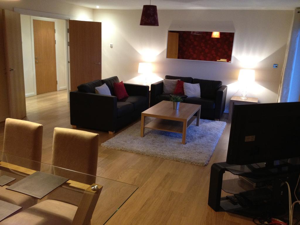 Cardiff Bay Luxury Apartment 외부 사진