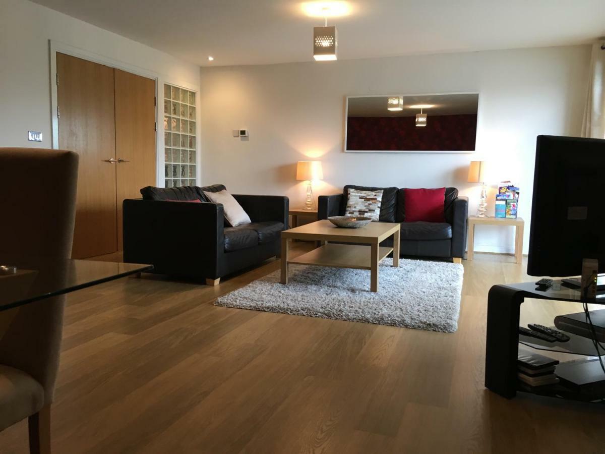 Cardiff Bay Luxury Apartment 외부 사진